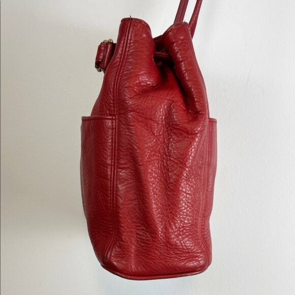 Coach Vintage USA Red Pebbled Leather Drawstring Crossbody Bucket Bag 4133 - Picture 4 of 16